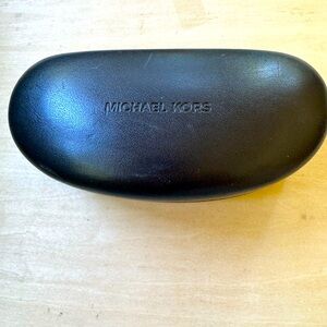 Michael Kors Brown Hard Clamshell Case Sunglasses & Logo Large Felt Lined